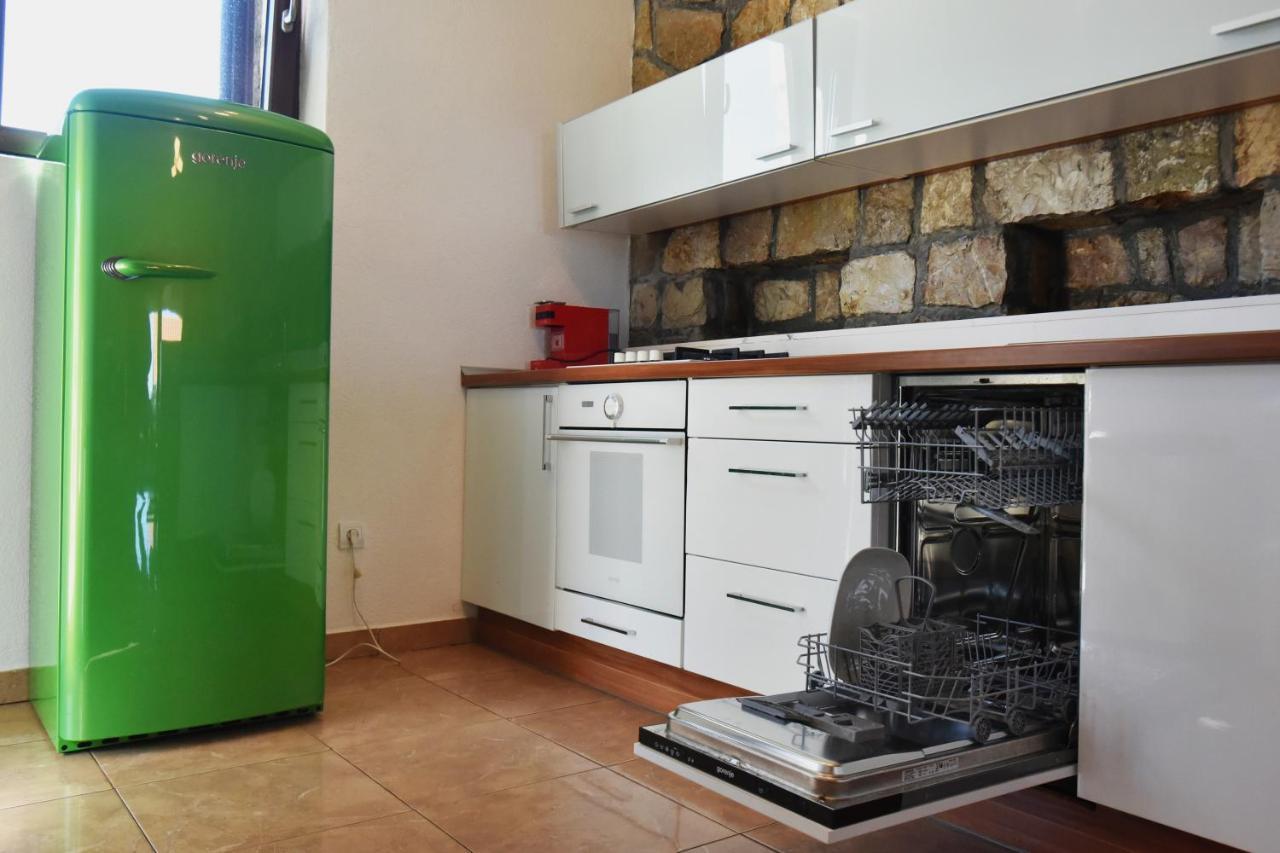 לושטיצה Villa Ariel מראה חיצוני תמונה