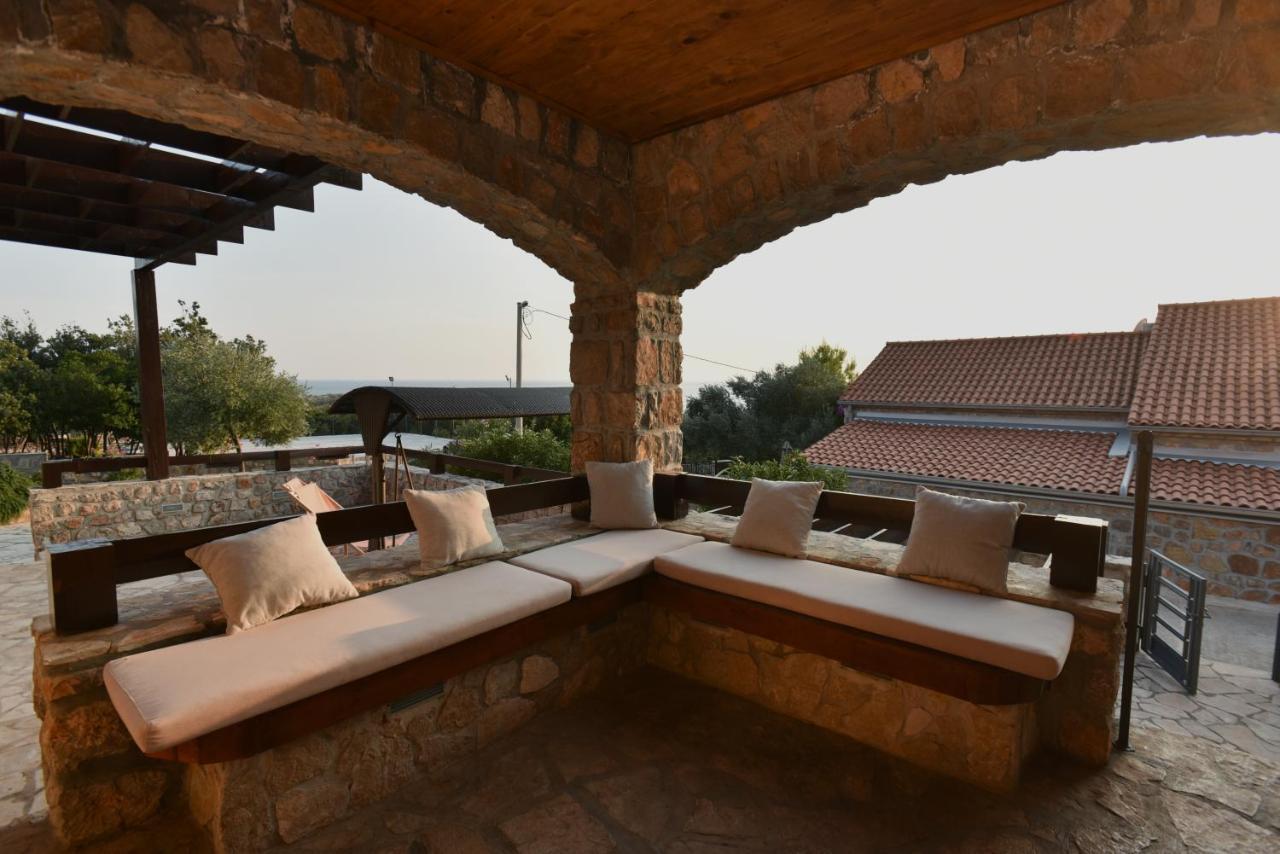 לושטיצה Villa Ariel מראה חיצוני תמונה
