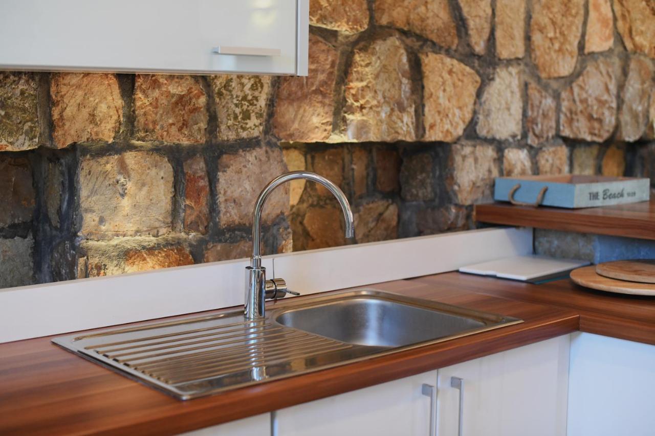 לושטיצה Villa Ariel מראה חיצוני תמונה