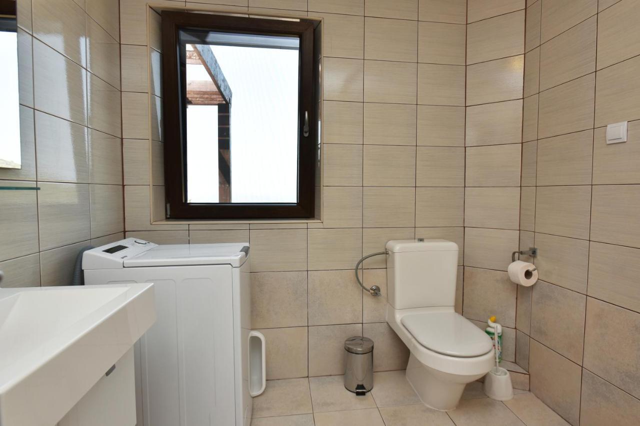 לושטיצה Villa Ariel מראה חיצוני תמונה