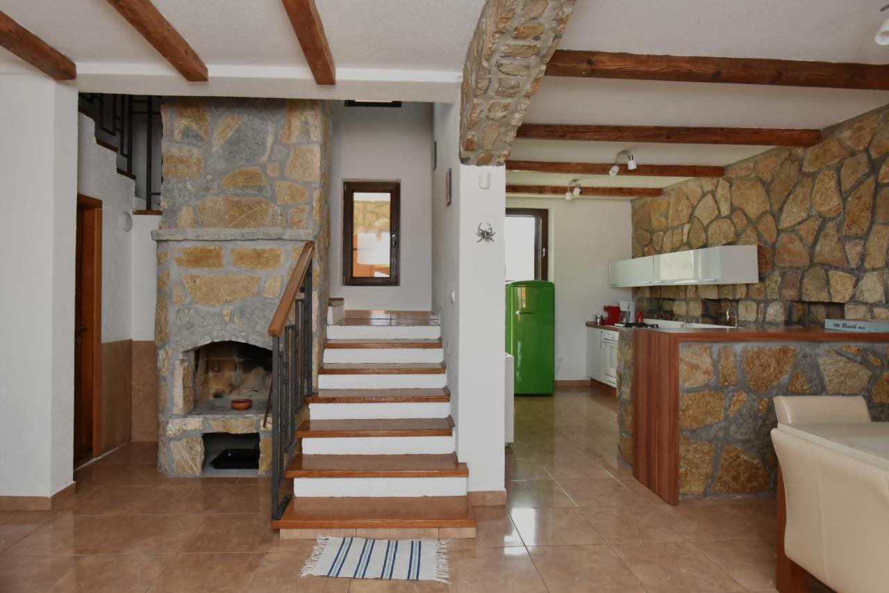 לושטיצה Villa Ariel מראה חיצוני תמונה